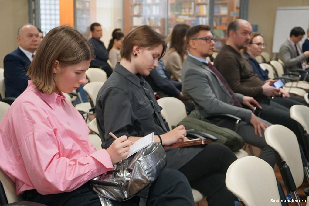 Круглый стол «Психология и психоанализ информационно-психологической безопасности»