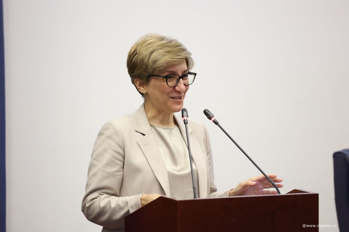 Выпускники Школы бизнеса получили дипломы