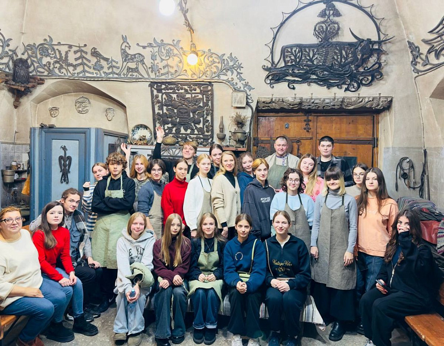 Властелины Золотого кольца: студенты Колледжа МГИМО во Владимире и Суздале