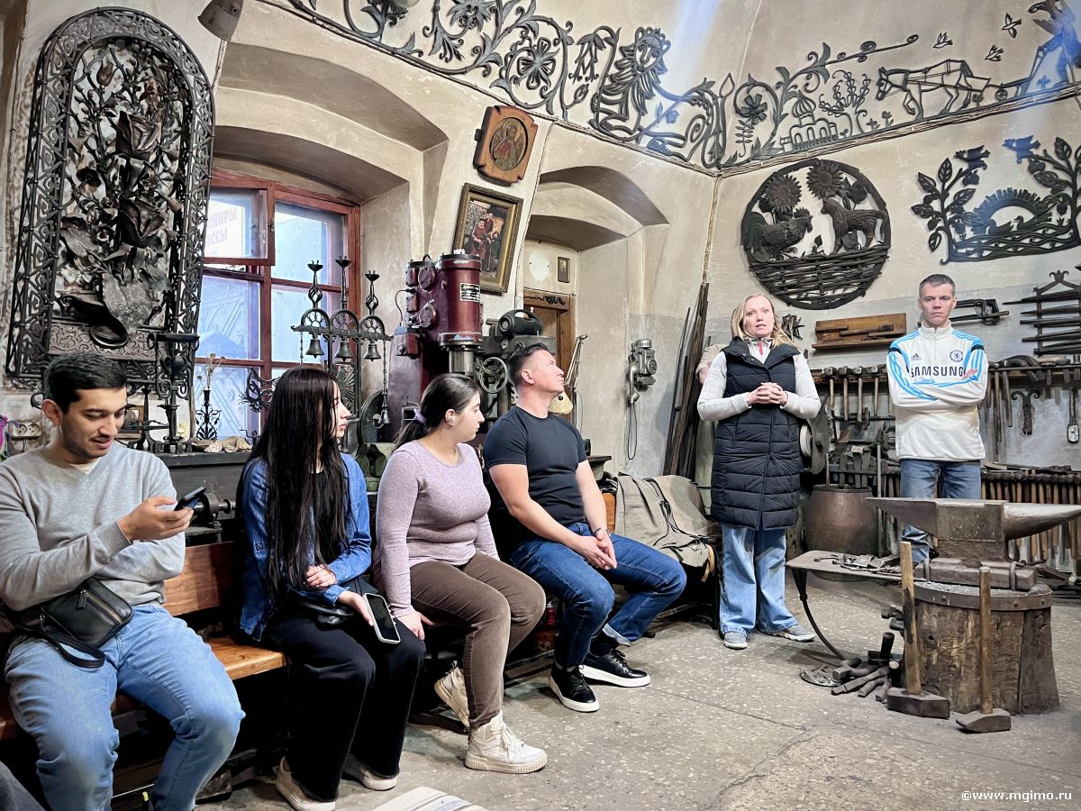 По маршруту Золотого кольца: мгимовцы на выездном модуле во Владимире