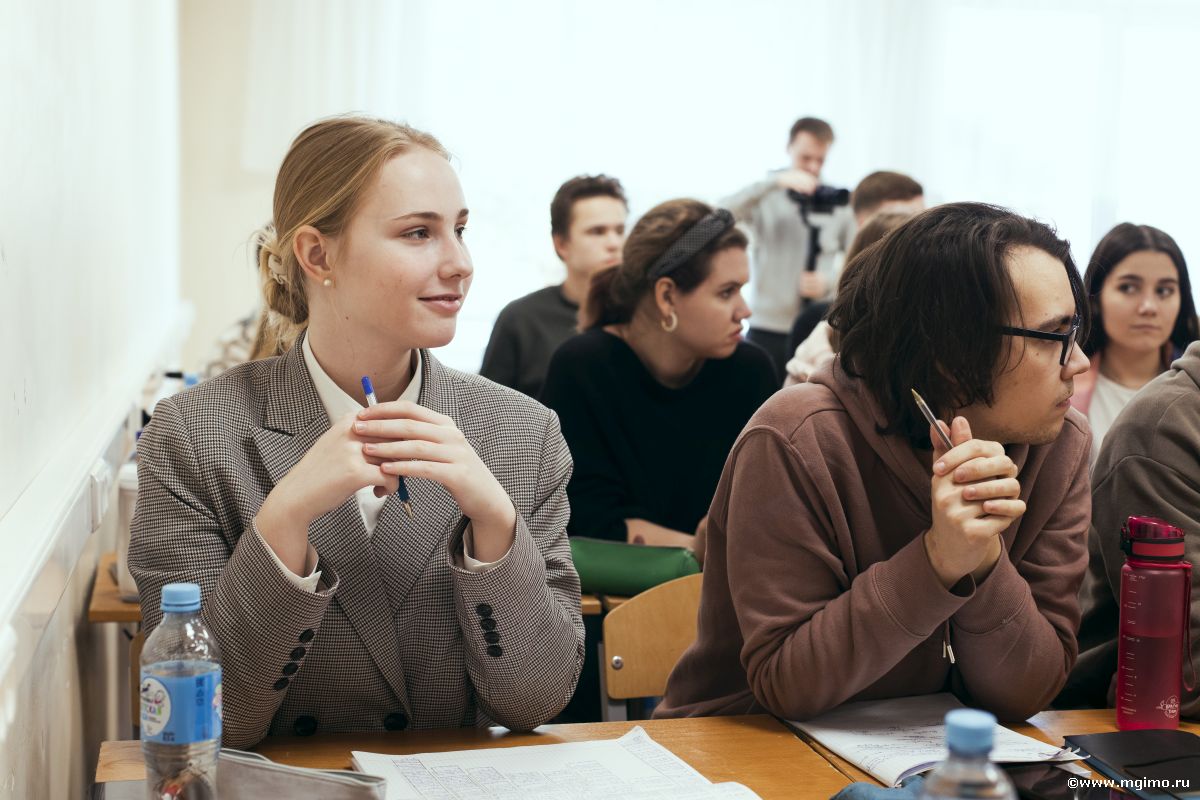 Апрельская выездная школа по международным отношениям