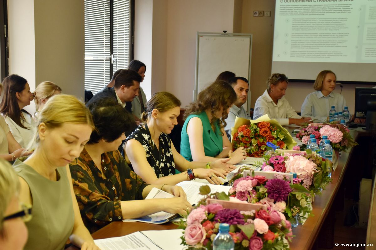 Выпускники программы по мировому спорту защитили дипломные проекты