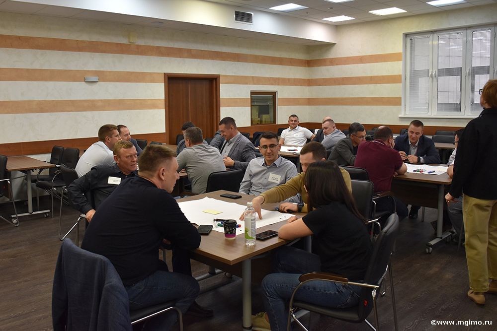 Представители ПАО «Магнитогорский металлургический комбинат» приступили к обучению на программе MBA