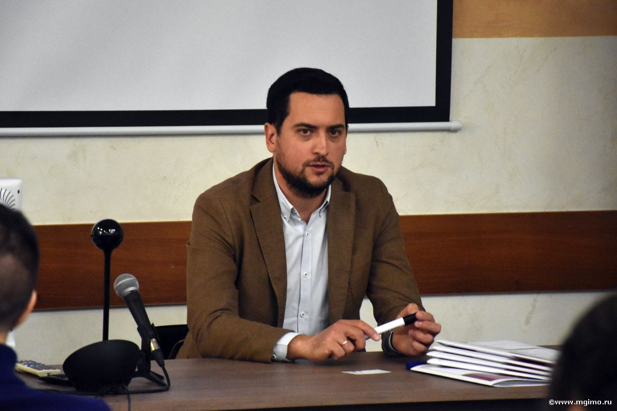 «GR и лоббистская деятельность в бизнесе и НКО»: старт 12-го потока