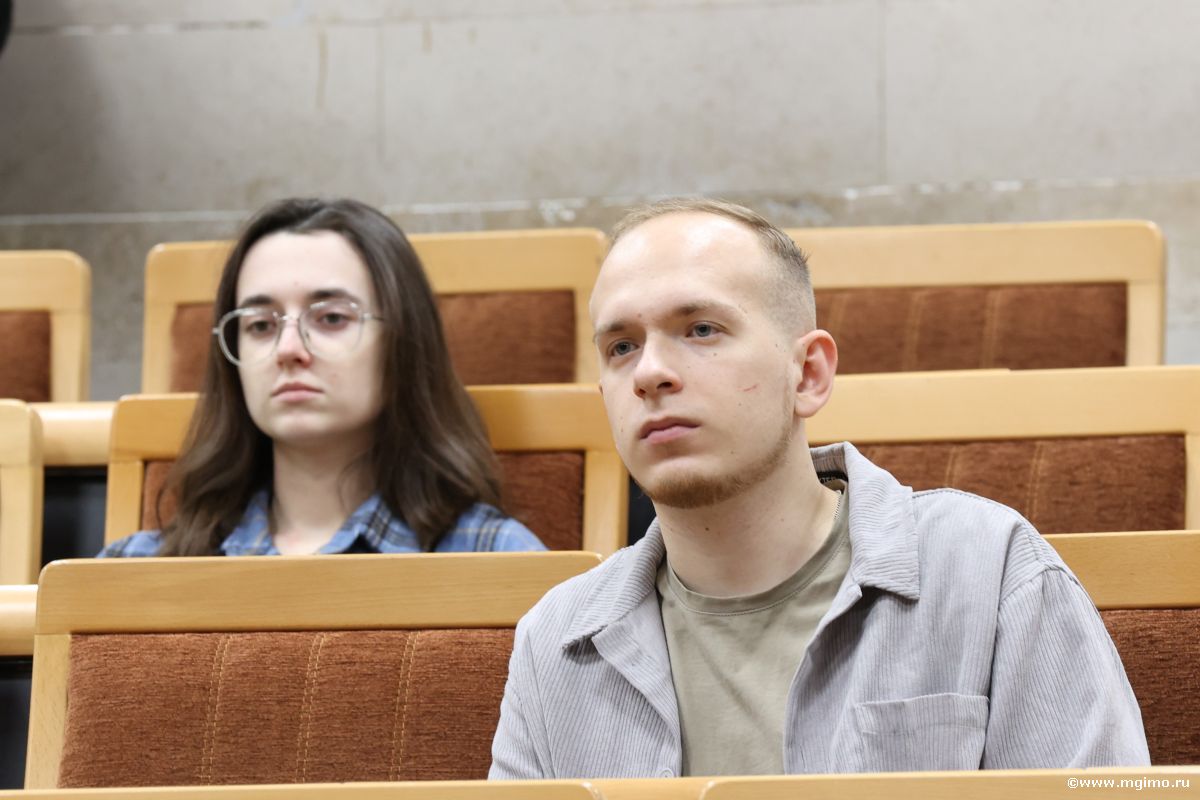 «Покупаем не мы, а наши чувства»: на «Туризме по четвергам» обсудили тренды нейромаркетинга