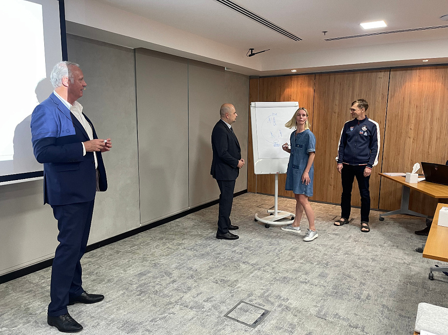 В Дубае стартовал выездной модуль для руководителей спортивных федераций