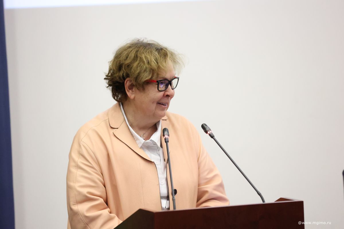 Выпускники Школы бизнеса получили дипломы