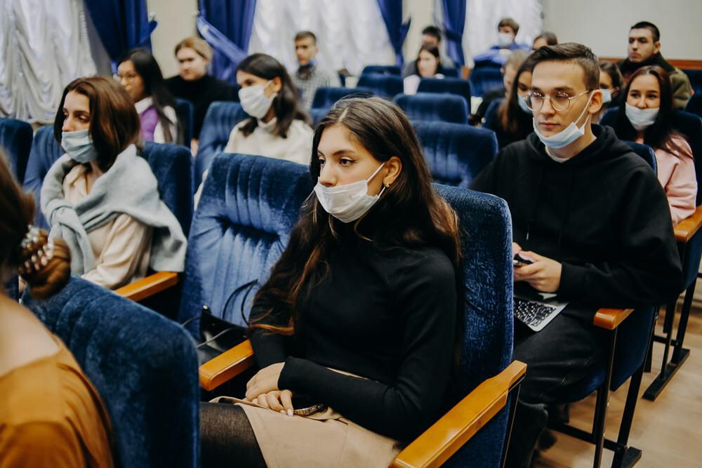  МГИМО провел программу по протоколу для студентов и преподавателей КФУ