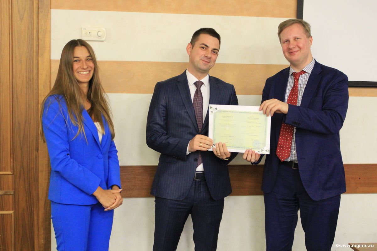 Программа по международным отношениям для дипломатов из Приднестровья