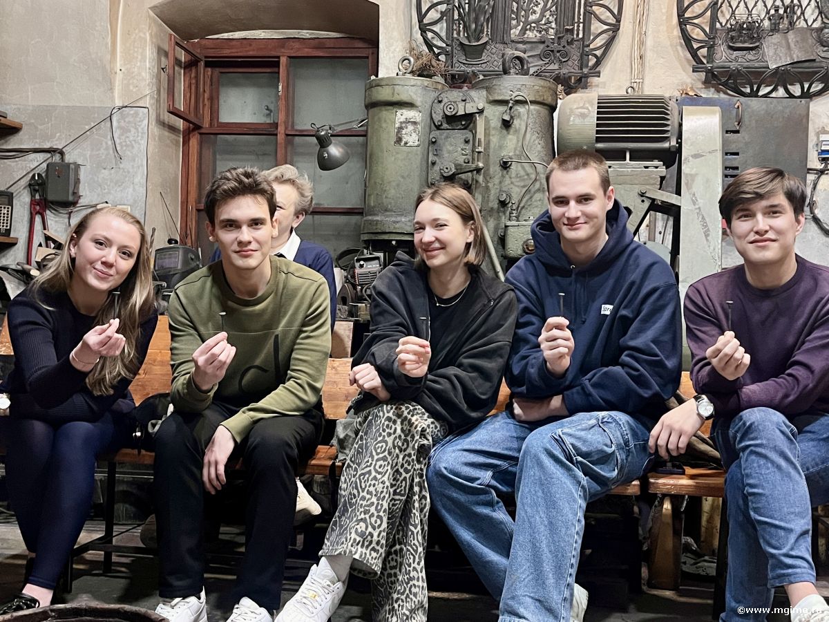 По маршруту Золотого кольца: мгимовцы на выездном модуле во Владимире