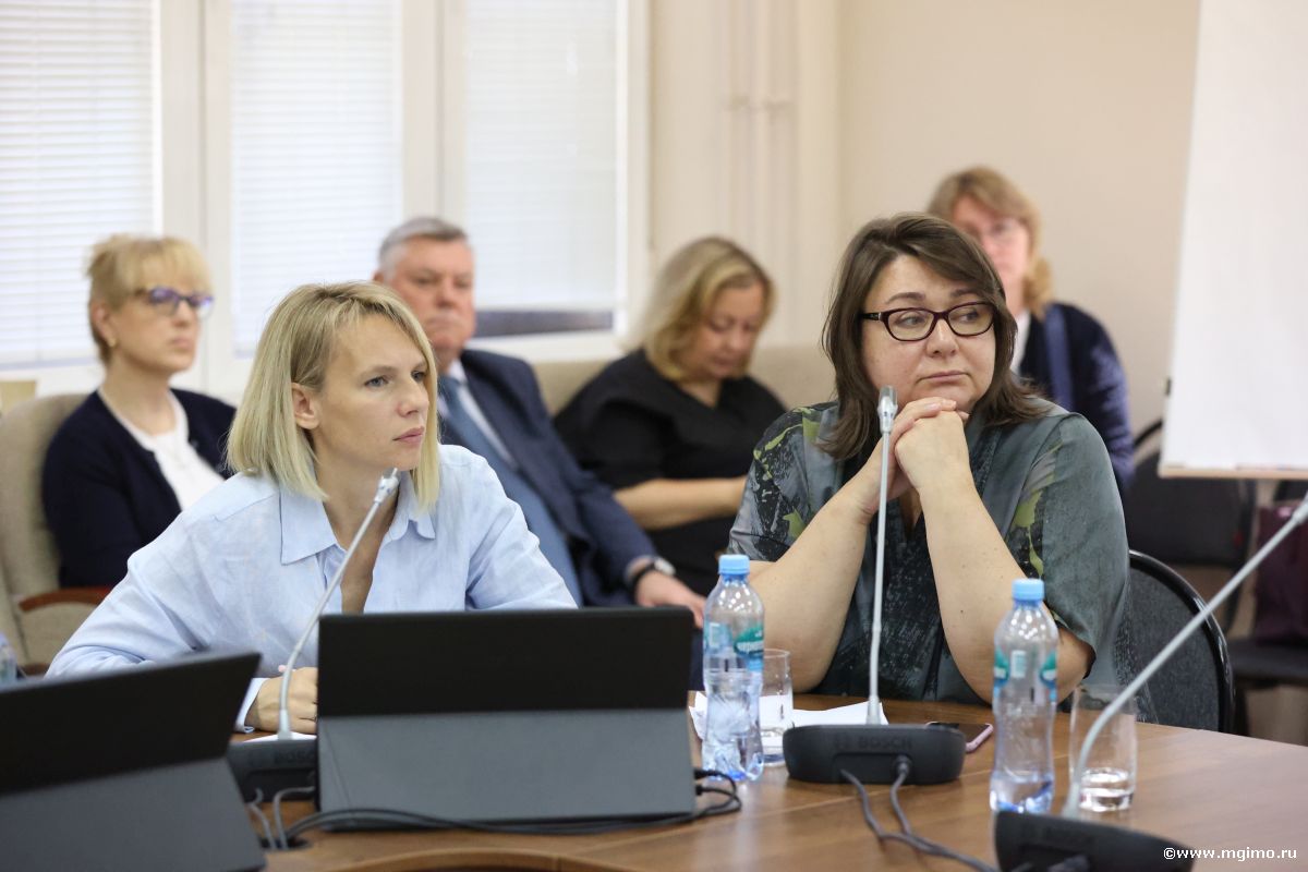 В МГИМО прошла проектно-аналитическая сессия по сетевым программам