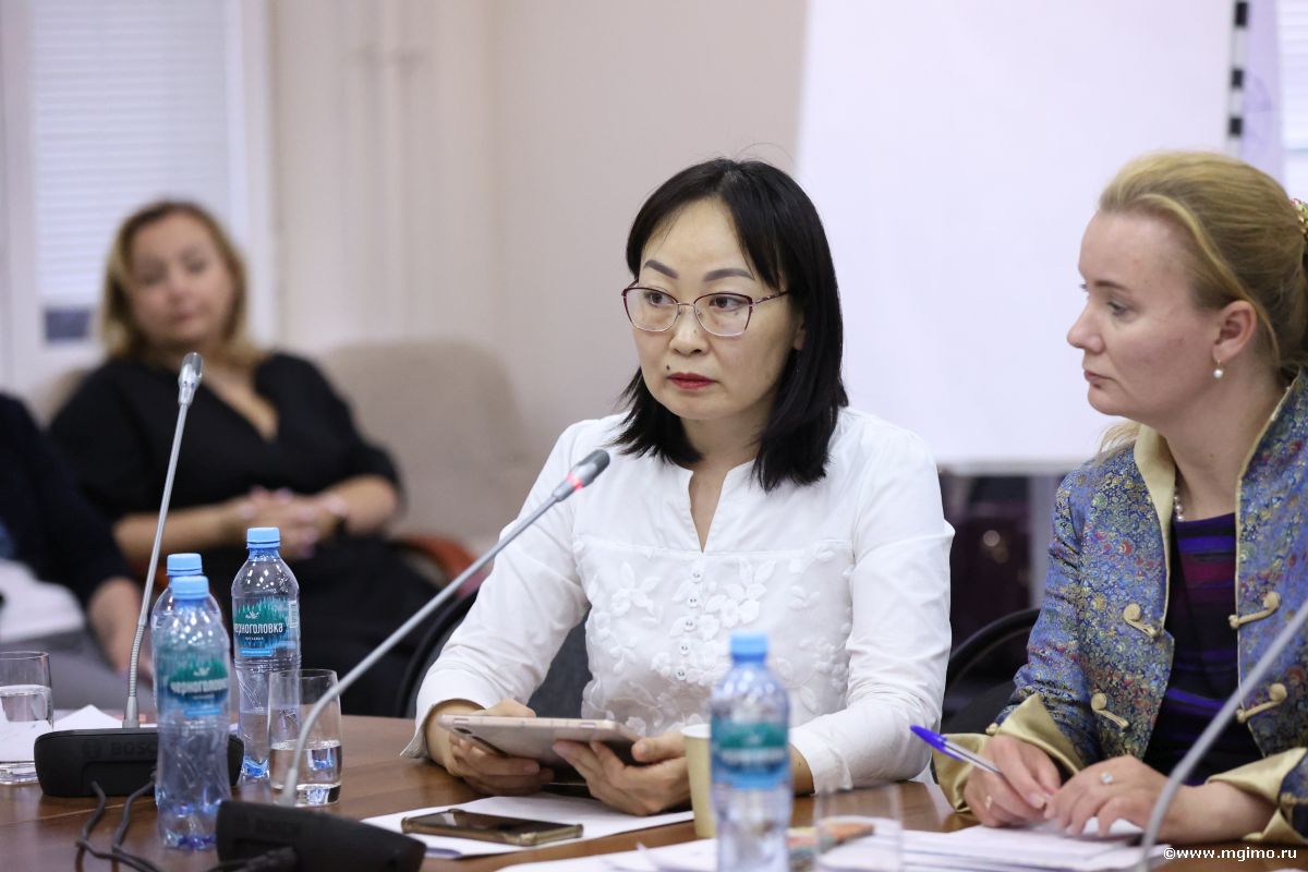 В МГИМО прошла проектно-аналитическая сессия по сетевым программам