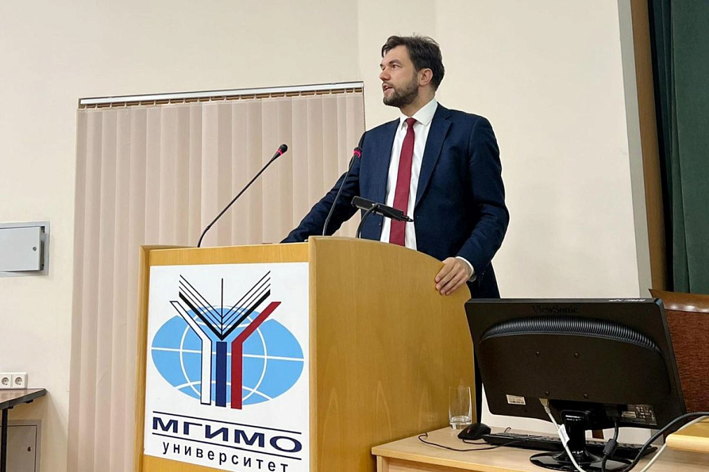 Вуз — студент — ChatGPT: «Потенциал психологии в контексте применения генеративного искусственного интеллекта»