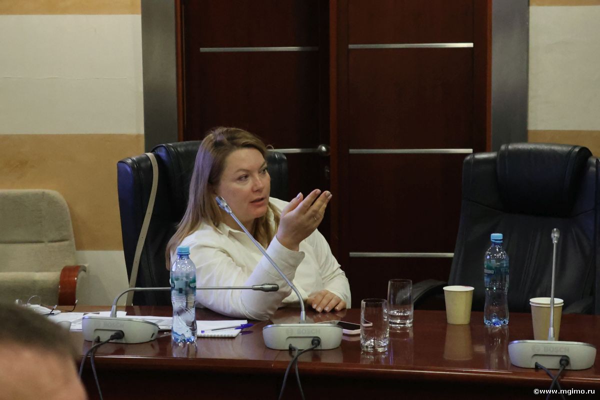 В МГИМО прошла проектно-аналитическая сессия по сетевым программам