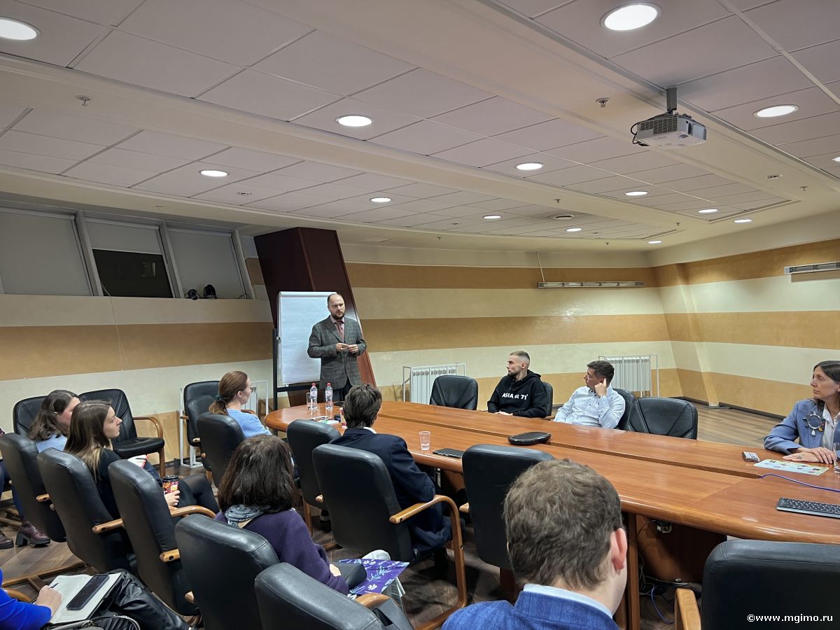 Настоящая «священная корова» в туризме — это возвратный турпоток. Игорь Каверзин на лекции «Туризм по четвергам»