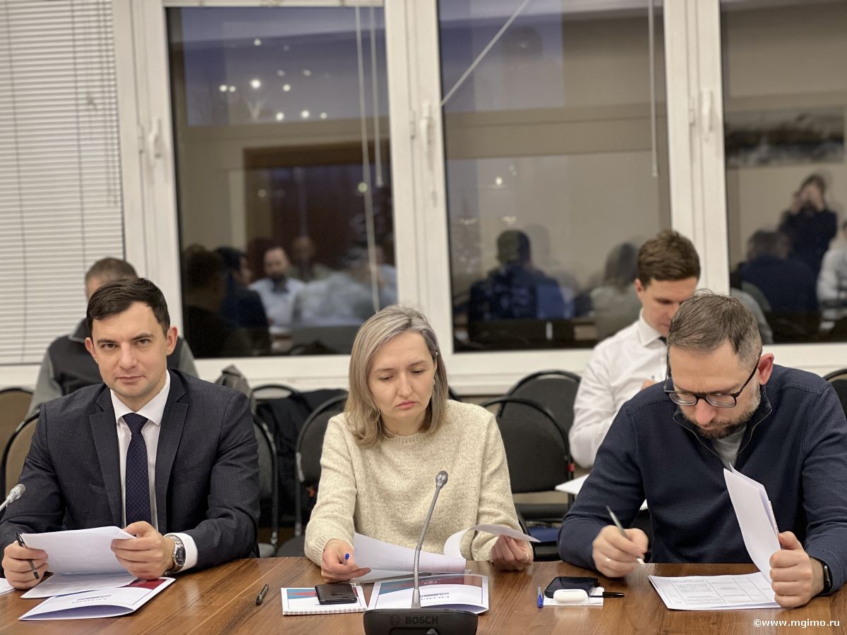 Цифровая кафедра для МИД: завершен курс по большим языковым моделям