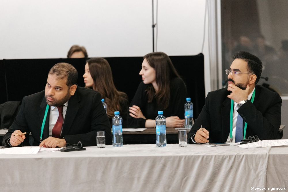 Студенты МГИМО обеспечили лингвистическое сопровождение делегации из Саудовской Аравии