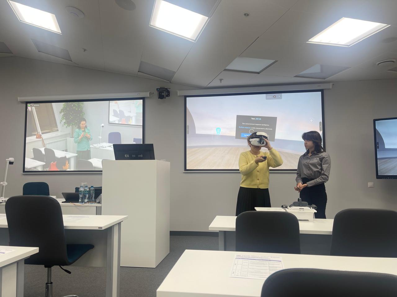 Преподаватели МГИМО изучают современную цифровую инфраструктуру Университета