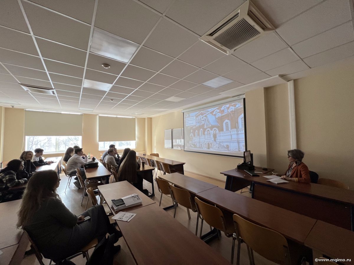 Профессионалы — студентам. Быстрое погружение в профессию