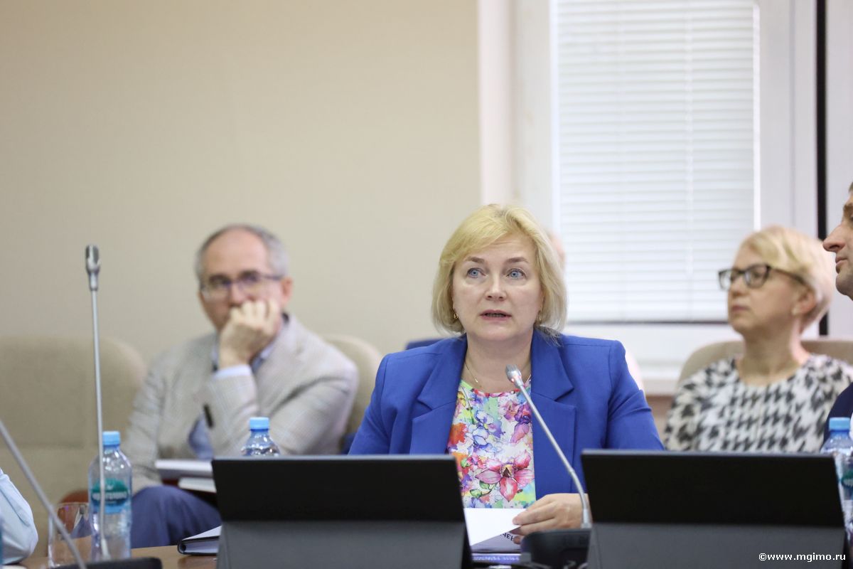 В МГИМО прошла проектно-аналитическая сессия по сетевым программам