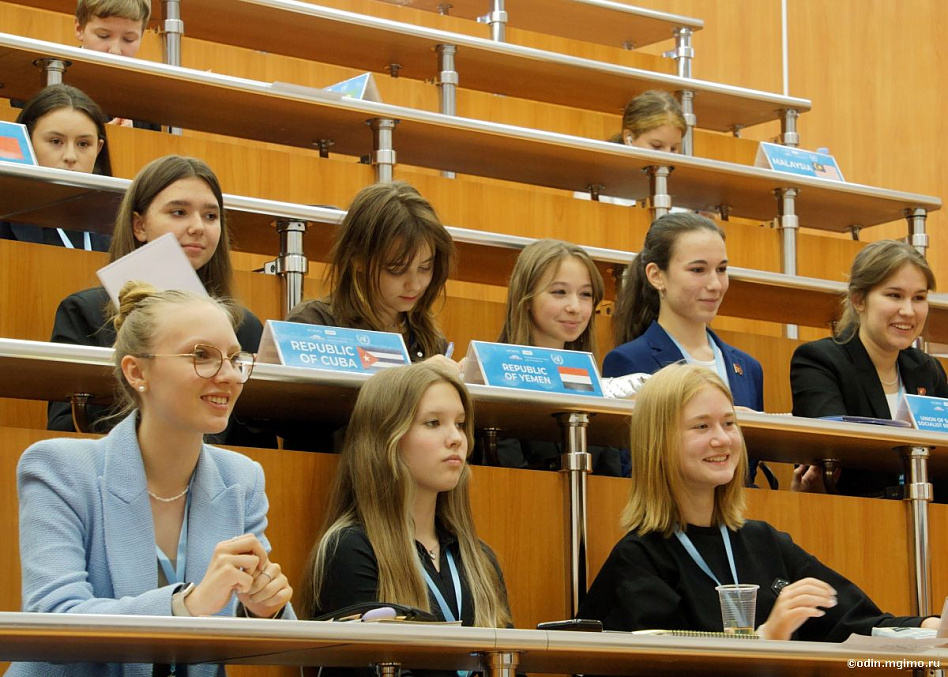 Завершилась летняя школа «Diplomatic Negotiation School»