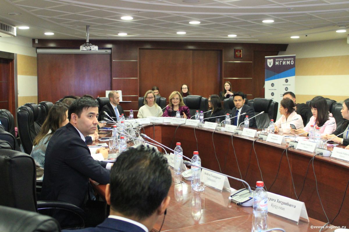 Завершился курс МГИМО — ЮНИТАР