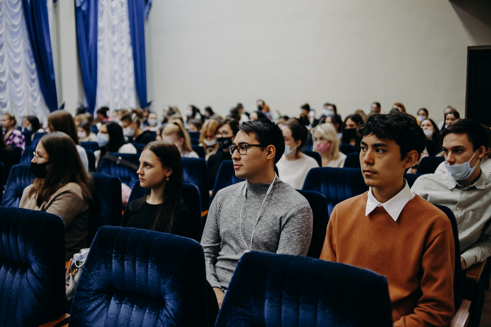  МГИМО провел программу по протоколу для студентов и преподавателей КФУ