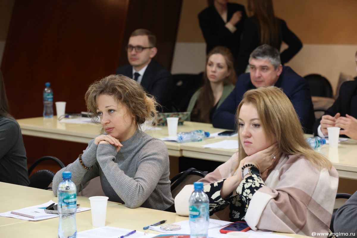 Программа по экспертно-аналитическому сопровождению принятия внешнеполитических решений для дипломатов из Приднестровья
