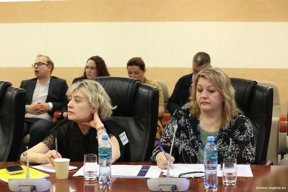 В МГИМО прошла проектно-аналитическая сессия по сетевым программам