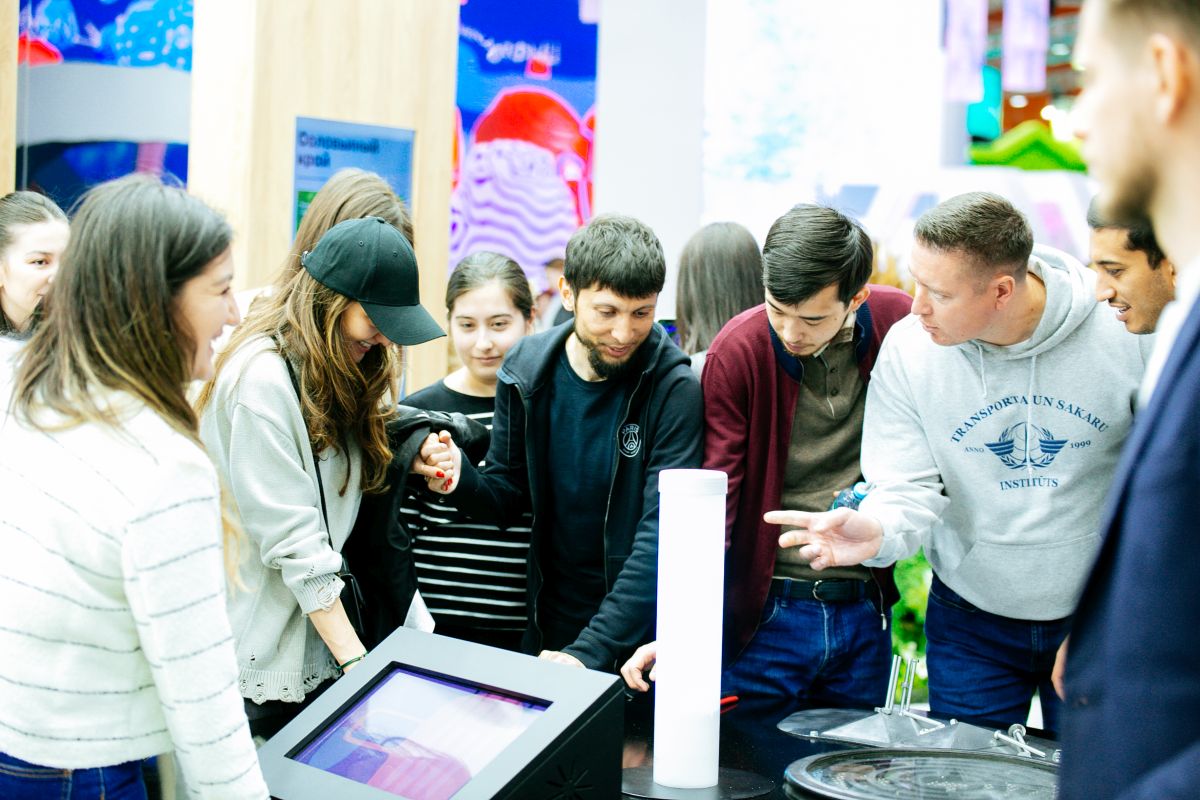 Магистранты программы «Событийный менеджмент и туризм» на международной выставке форум «Россия» на ВДНХ