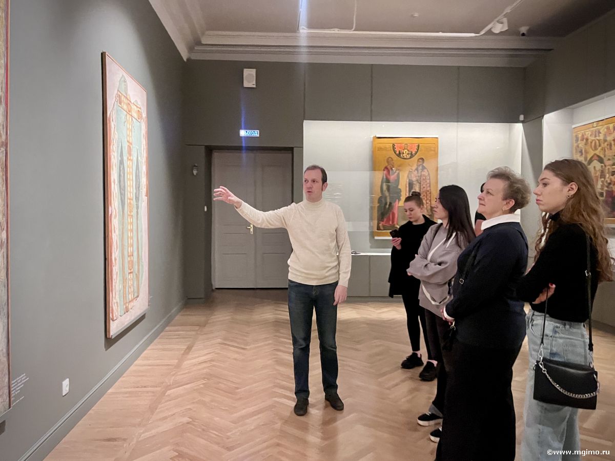 По маршруту Золотого кольца: мгимовцы на выездном модуле во Владимире