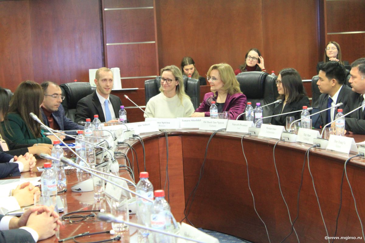 Завершился курс МГИМО — ЮНИТАР