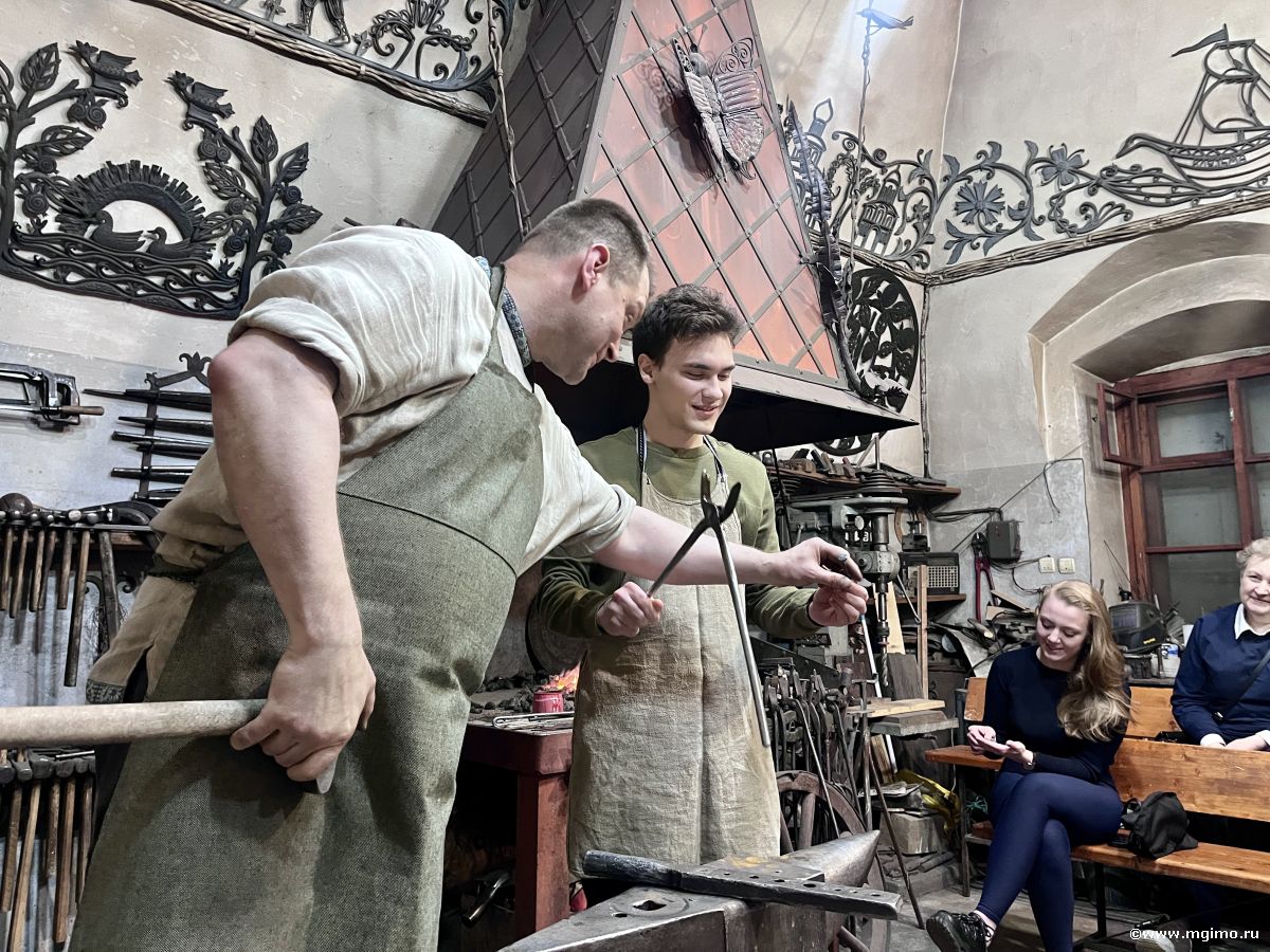 По маршруту Золотого кольца: мгимовцы на выездном модуле во Владимире