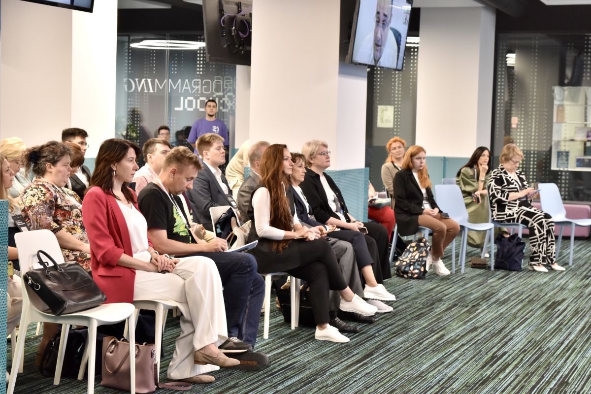В Казани проходит конференция «Цифра для гуманитариев»