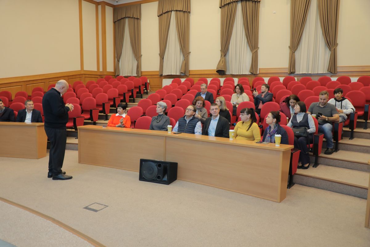 МГИМО-Ташкент принимает делегацию РАБО