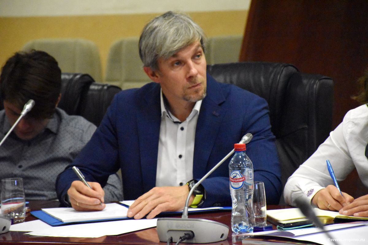 Третий поток программы «Мировой спорт: правовое регулирование, позиционирование, коммуникации»