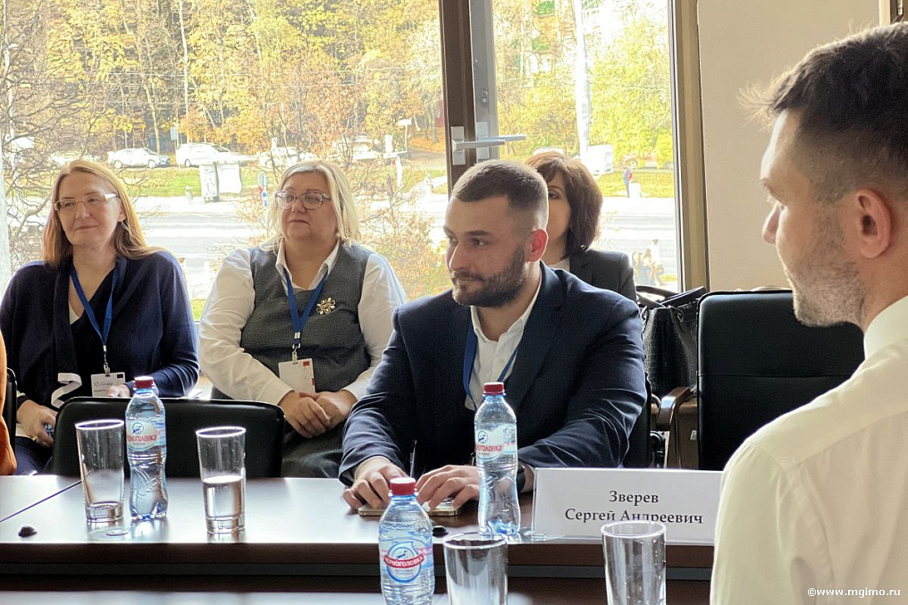 РАМИ: специальная сессия «Цифровая кафедра для гуманитарных специальностей»