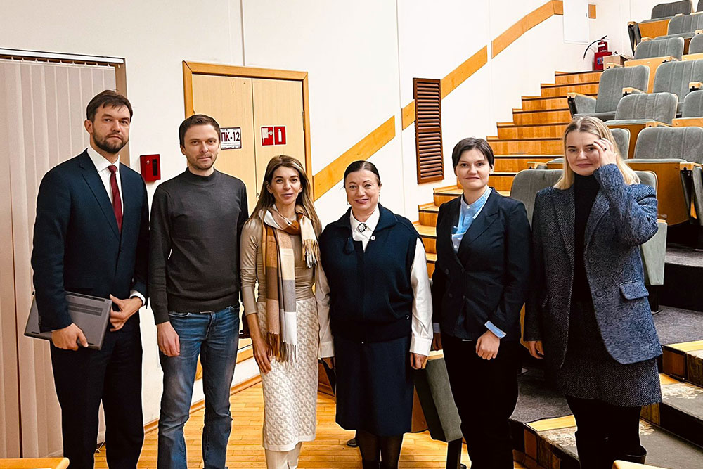 Вуз — студент — ChatGPT: «Потенциал психологии в контексте применения генеративного искусственного интеллекта»