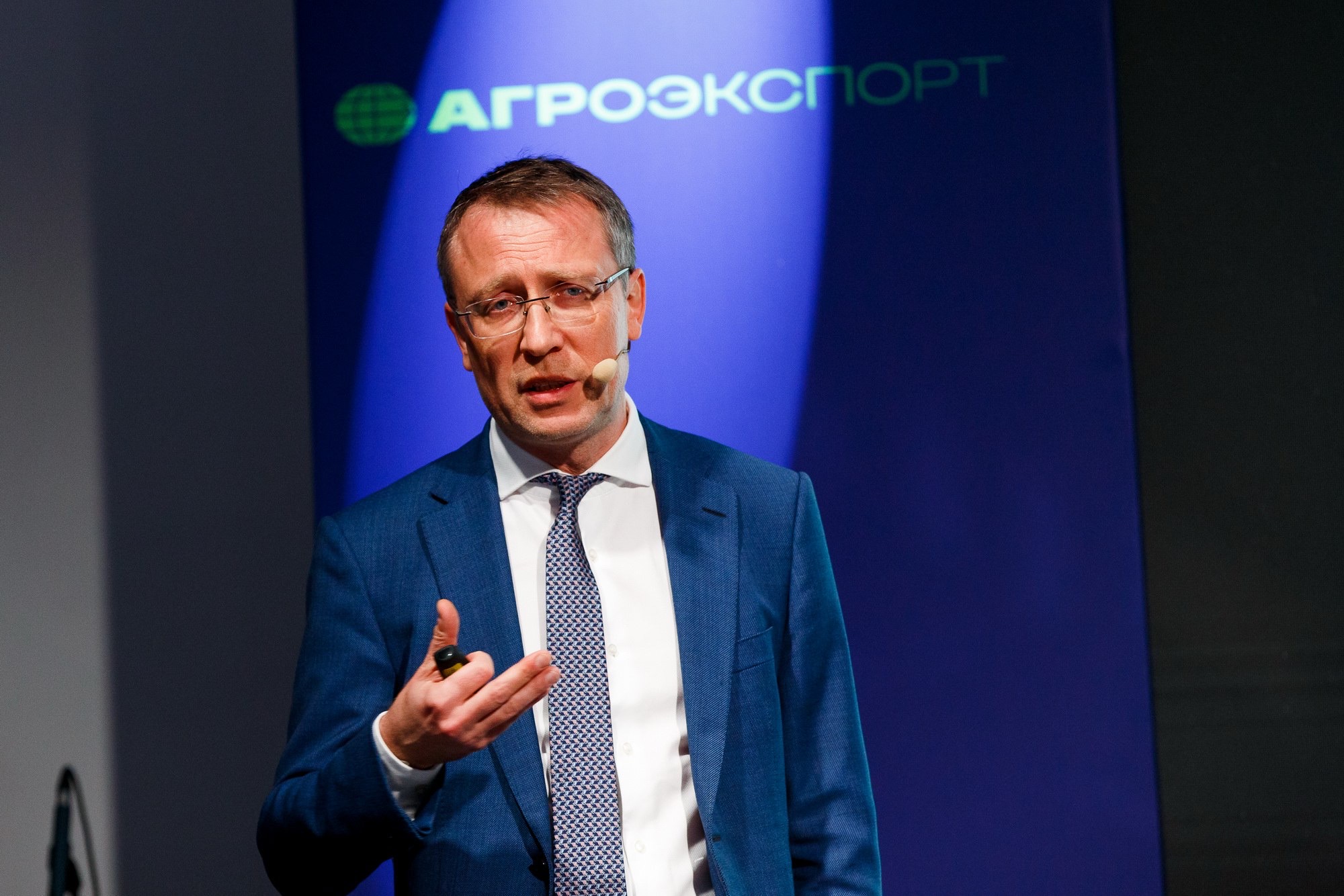 Дмитрий Краснов: «Для обеспечения долгосрочного присутствия российской продукции на ключевых зарубежных рынках нужны квалифицированные кадры»