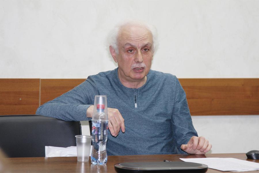 «Менеджмент в сфере искусства и культуры»: Рауф Фархадов о музыкальном авангарде