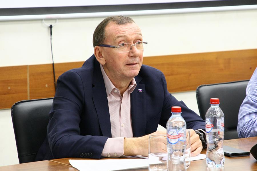 Менеджмент в современном автоспорте: между дипломатией и сражением