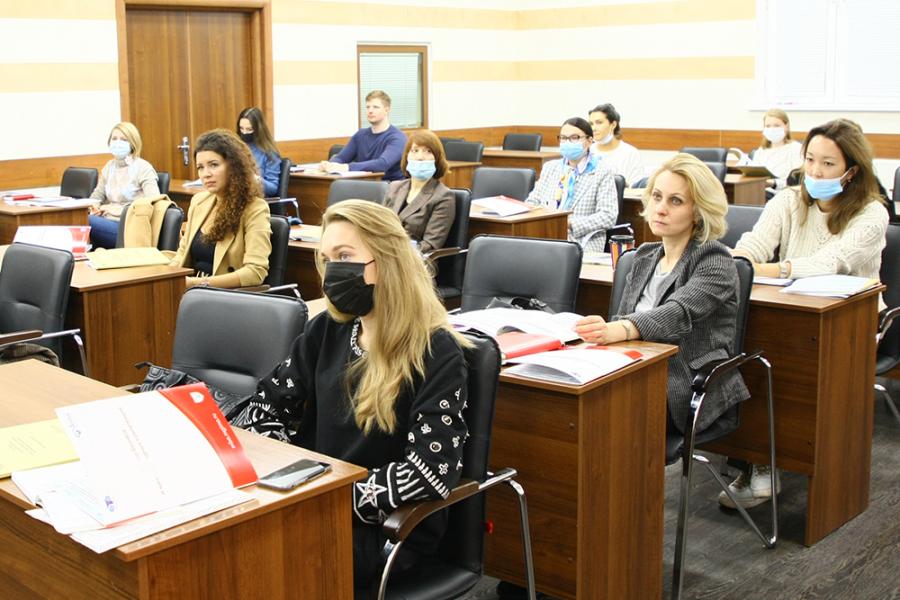 Открылась программа «Связи с общественностью: новейшие коммуникационные технологии»
