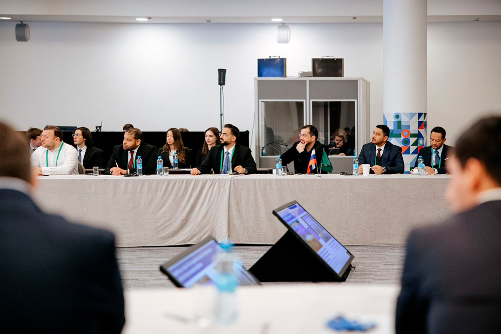 Студенты МГИМО обеспечили лингвистическое сопровождение делегации из Саудовской Аравии