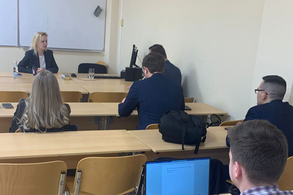 Ю.Белехова провела семинар по принятию управленческих решений