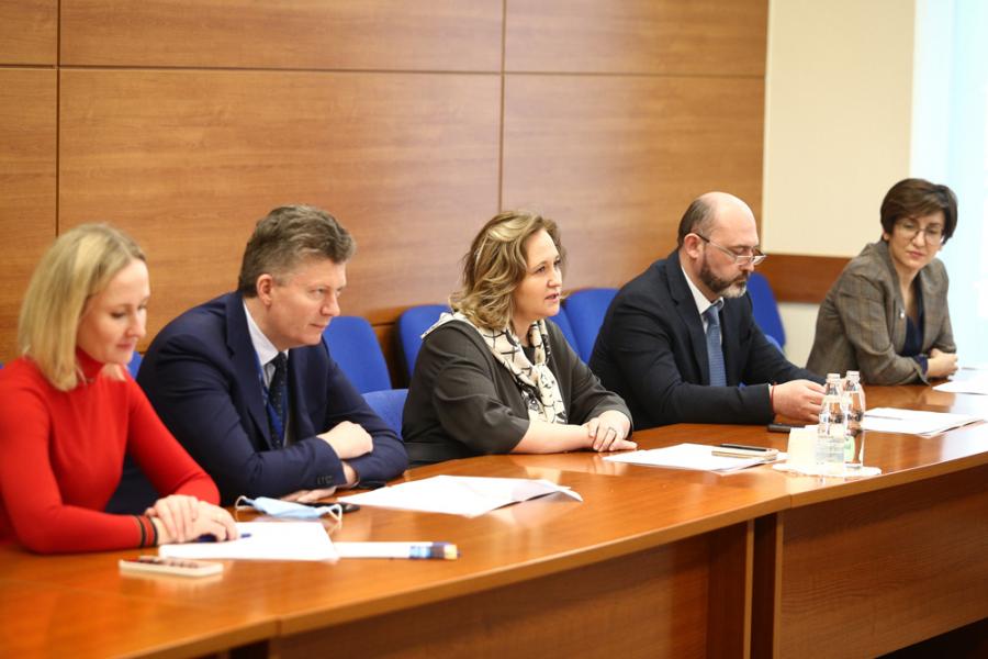 Сотрудники организаций сферы ЖКХ прошли переподготовку в МГИМО