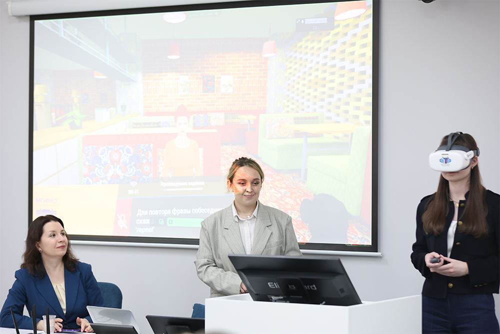 Преподаватели МГИМО изучают VR-технологии