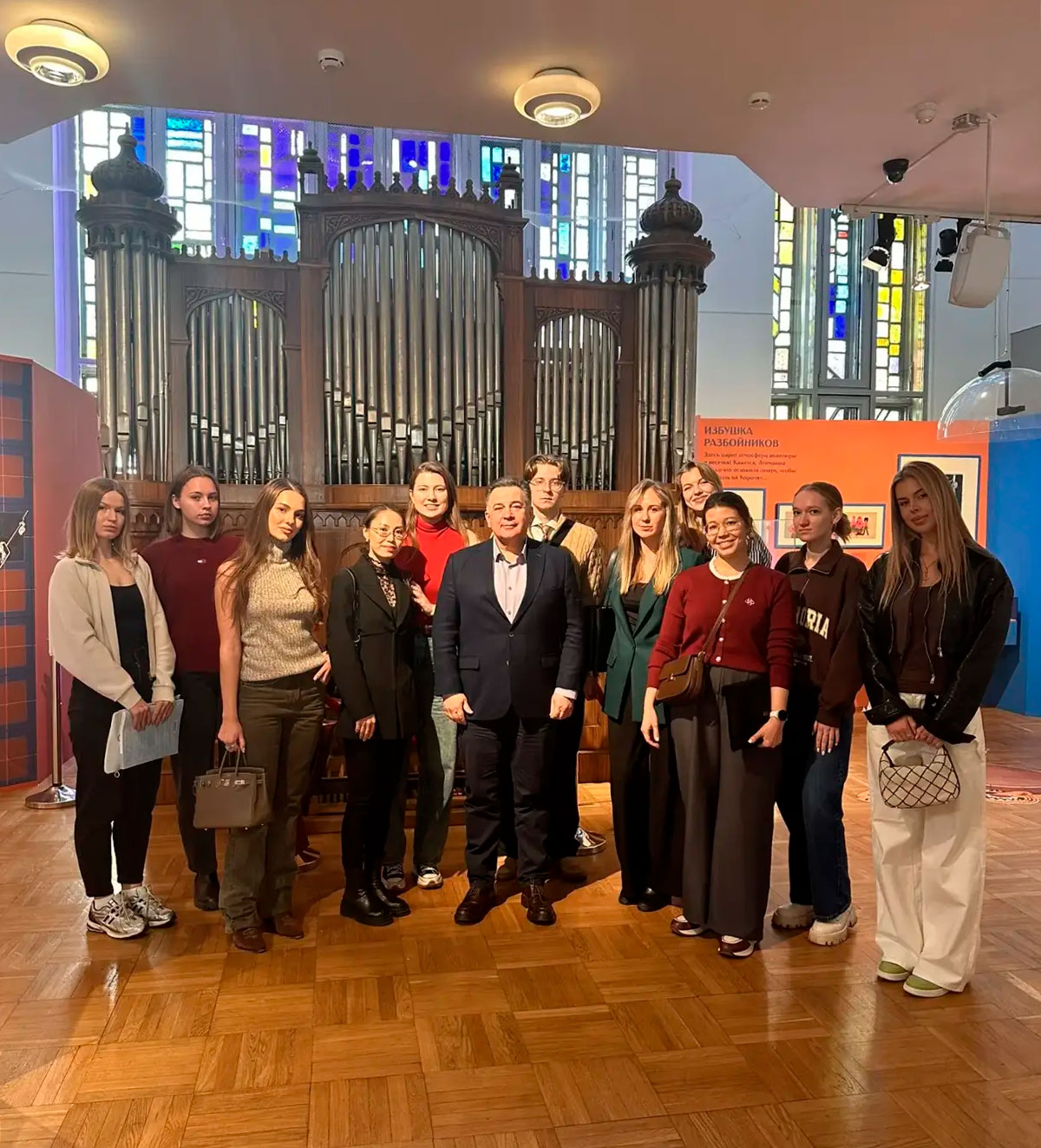 Студенты МГИМО встретились с М.А.Брызгаловым в Музее музыки