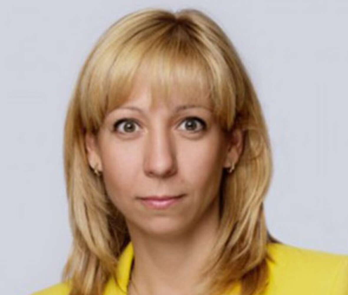  ИРИНА ИСКАКОВА