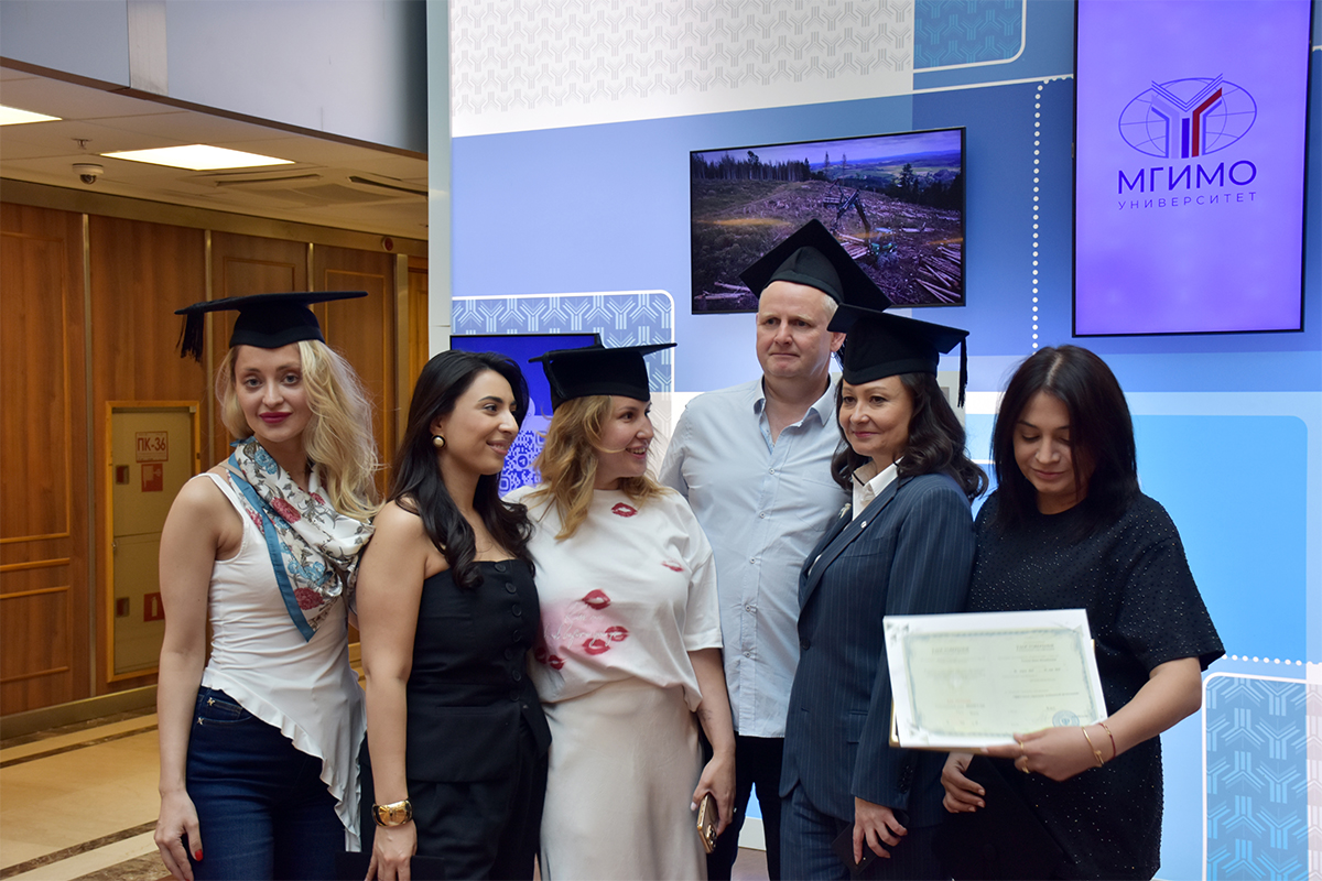 Завершилась программа по эффективному управлению медицинской организацией