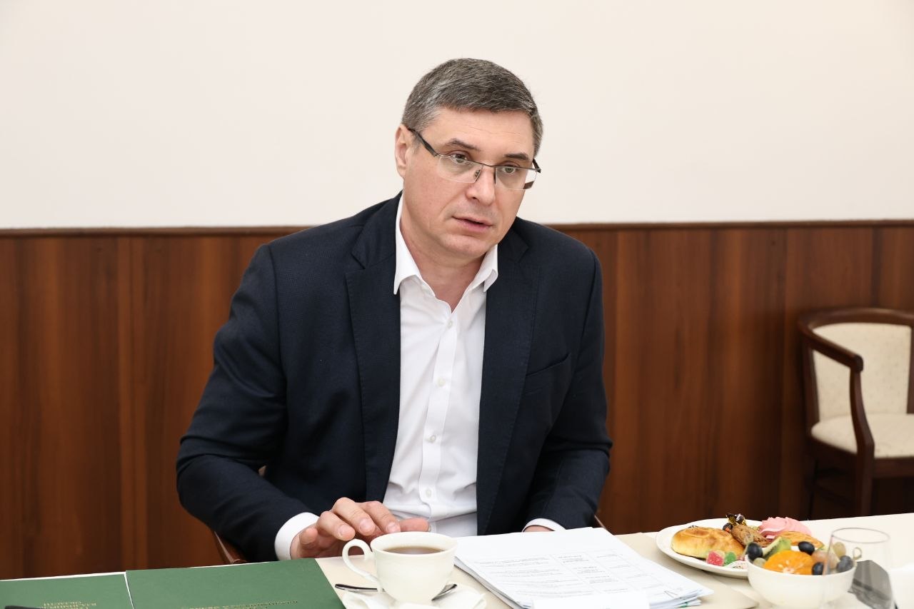 Владимир Авдеев провёл встречу с ветеранами СВО — выпускниками программы МГИМО